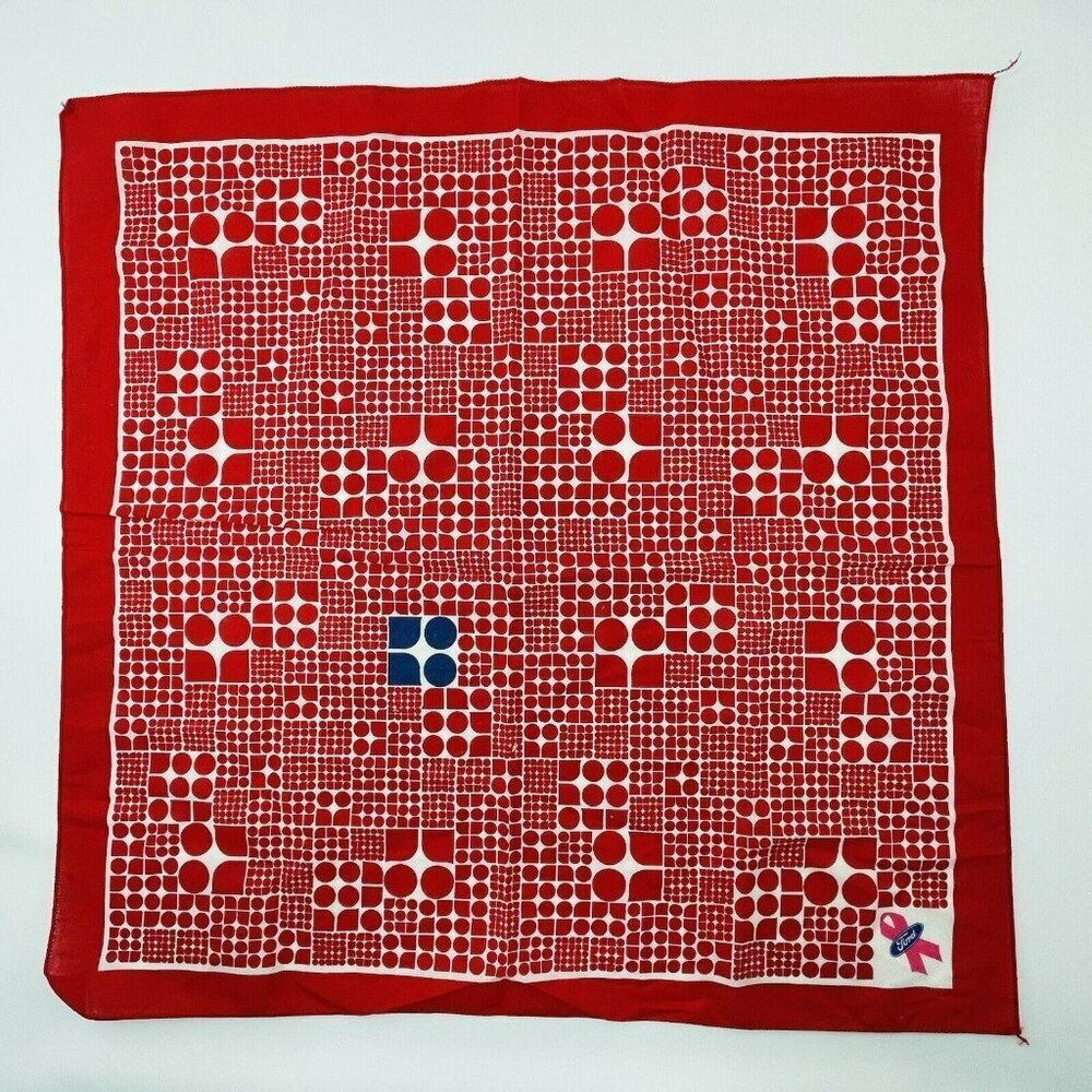Kate Spade Ford Susan Komen Breast Cancer Awareness Bandana Handkerchief Red 21” - Picture 2 of 12